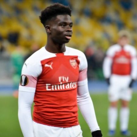 Arsenal may be able to save £62.8 million on Bukayo Saka after 19-year-old Brazilian replacement out on loan is in question