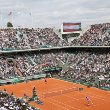 2023 French Open: Cameron Norrie, Jack Draper, Carlos Alcaraz, and Novak Djokovic compete on day two