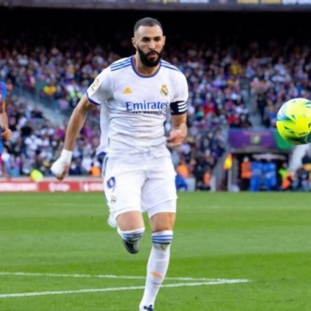 It’s official: Karim Benzema signs with Saudi champions Al-Ittihad