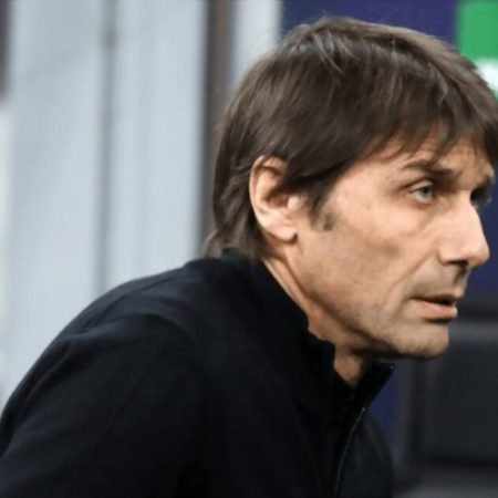 Antonio Conte discusses future after Tottenham