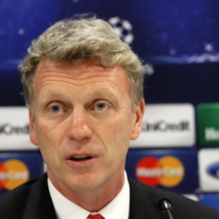 West Ham will keep David Moyes as its manager 