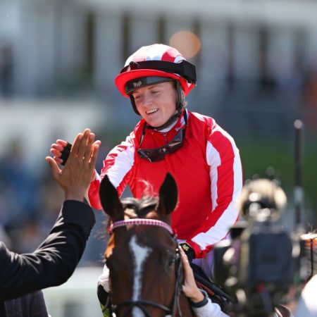 Hollie Doyle wins on Bradsell; Paddington sets record win at Royal Ascot