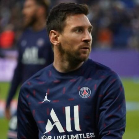 Lionel Messi: PSG manager confirms the player’s official leave