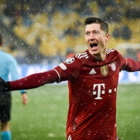 Robert Lewandowski states his stance on potential Saudi transfer