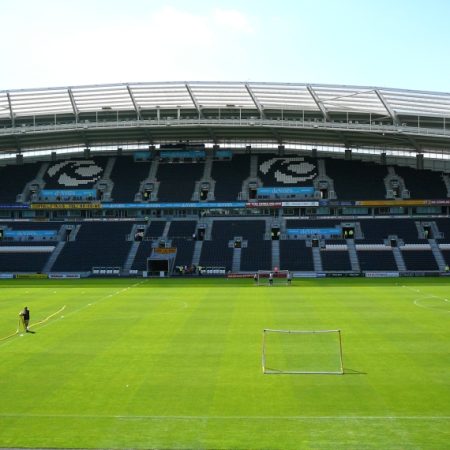 The connection between MKM Stadium and Hull City