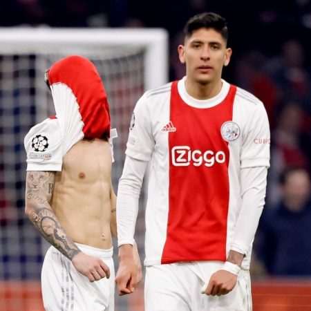 Ajax midfielder Alvarez expected to sign with West Ham for £35 million