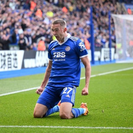 Defender Timothy Castagne swaps Leicester for Fulham on four-year deal