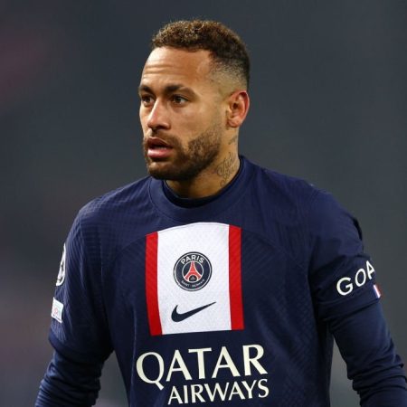 Monday’s gossip: Neymar agrees to Saudi transfer; Mitrovic, Caicedo, Tierney, Onana, Sangre