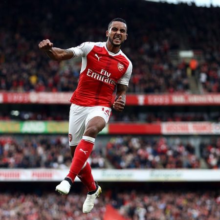 Theo Walcott retires from football despite offers from Saudi Arabia