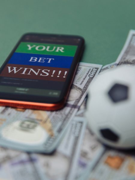Beyond the Pitch: How Savvy Bettors Maximize Football Free Bets