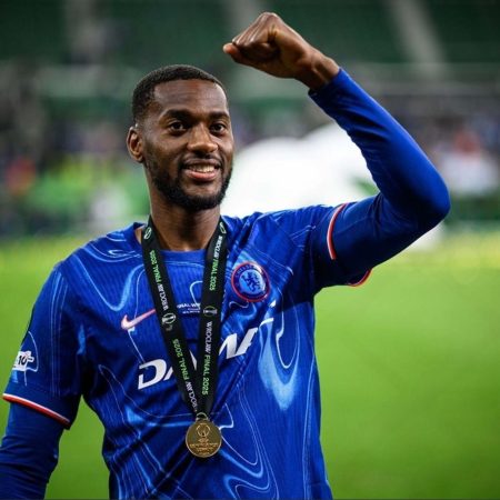 Tosin Adarabioyo Salary: Chelsea Player’s Contract, Career Path & EPL Worth